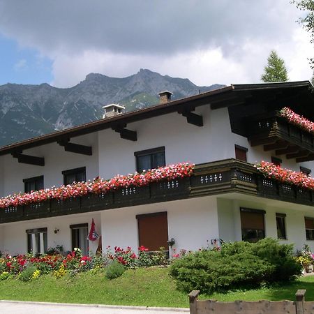 Pension Holzmann Leutasch Exteriér fotografie